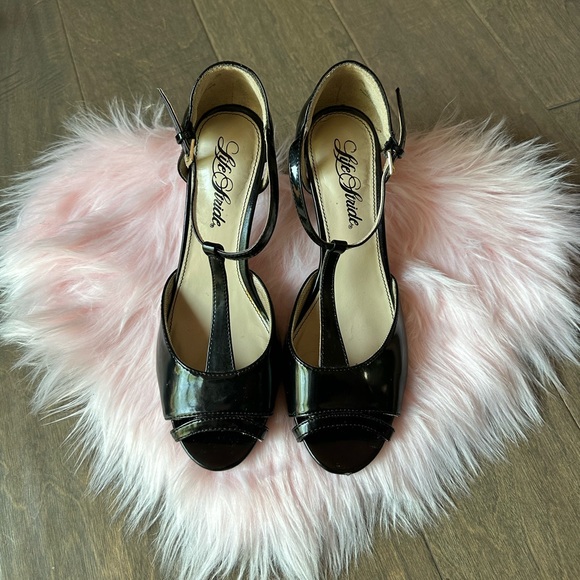 Life strides high heel black sandals - Picture 6 of 7